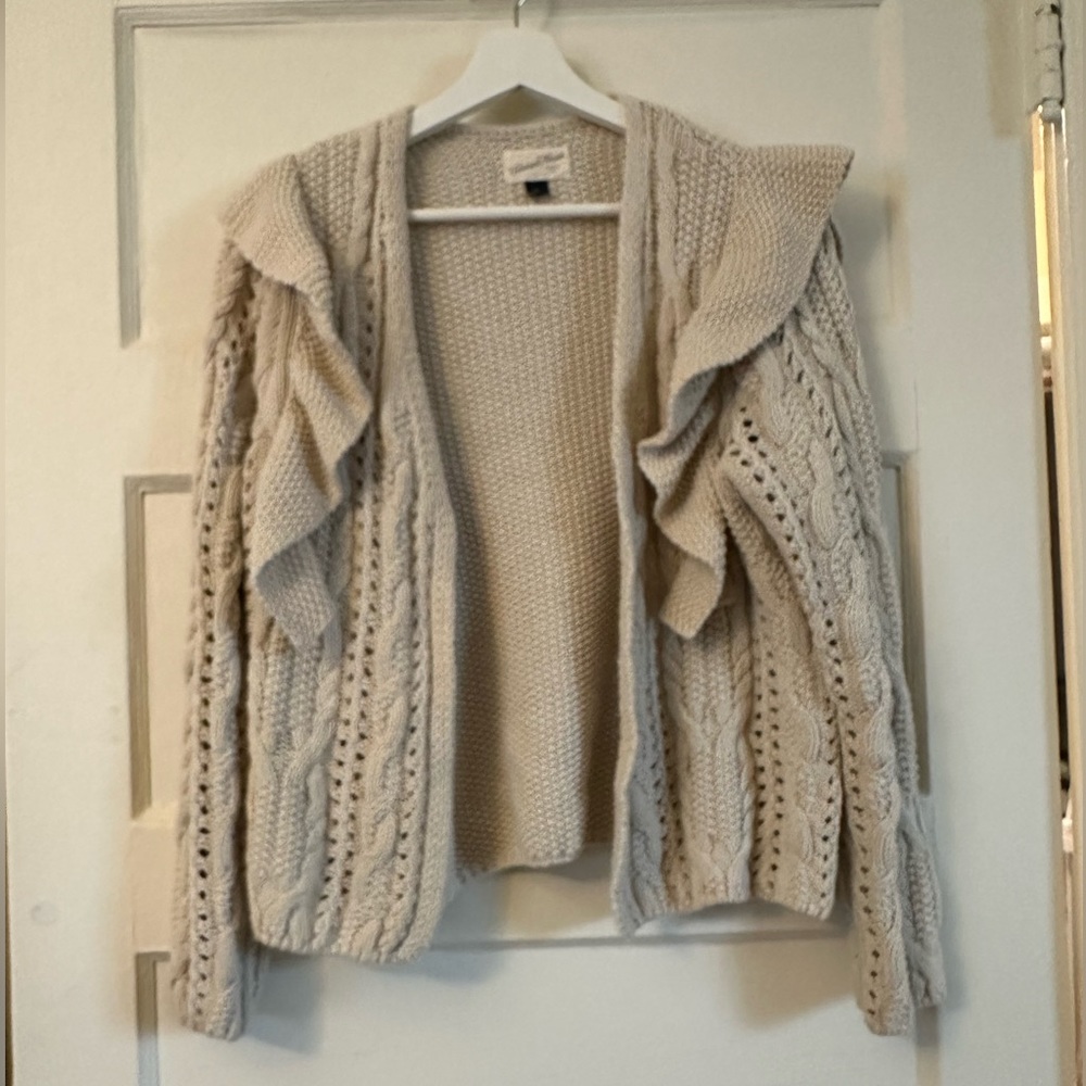 Universal thread | S | knit sweater
